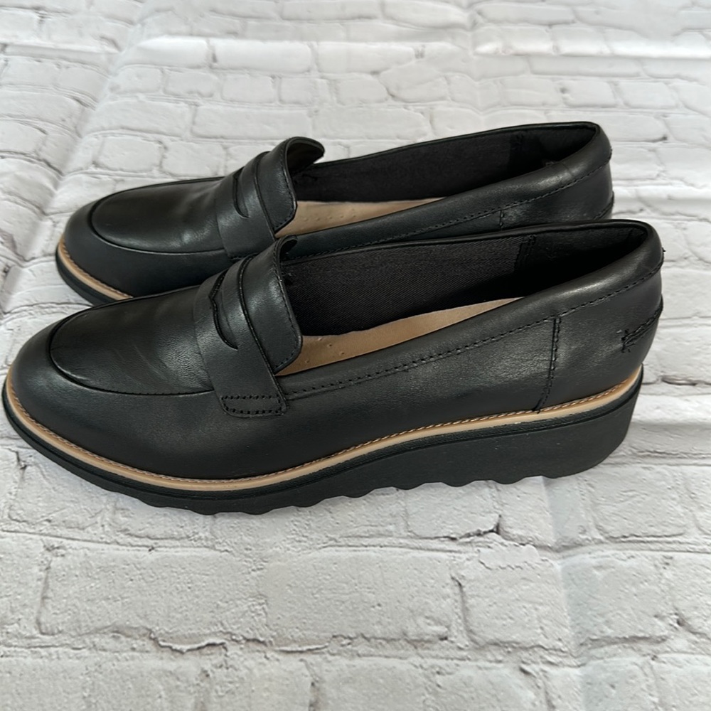 Sharon Gracie platform black slip-on loafer || Women’s size 8